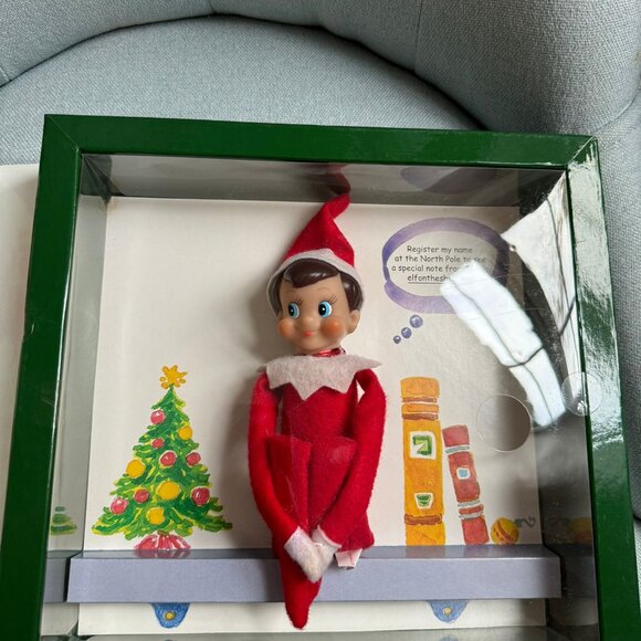 Elf on The Shelf A Christmas Tradition Blue-Eyed Boy Scout Elf & StoryBook - Picture 3 of 7